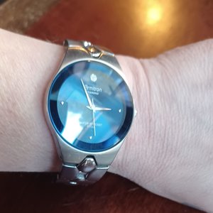 Armitron Diamond Mens Blue Face Link Bracelet Quartz Watch, New Battery