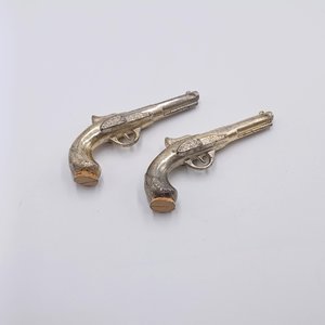 Vintage Silver Cutlass Dueling Pistols with Cork Stoppers Salt and Pepper Shakers, Collectible
