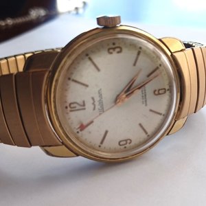 Vintage Waltham Mens Gold 17 Jewels Shock Resistant Mechanical Wrist Watch, Runs