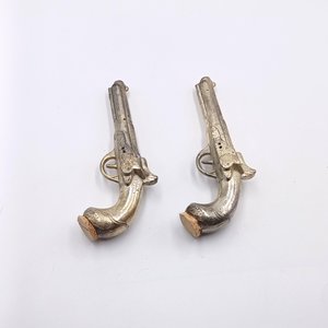 Vintage Silver Cutlass Dueling Pistols with Cork Stoppers Salt and Pepper Shakers, Collectible