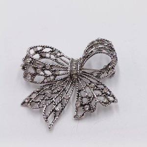 Vintage Liz Claiborne Silver Tone and Rhinestones Openwork Bow Brooch, 1980's Brooch