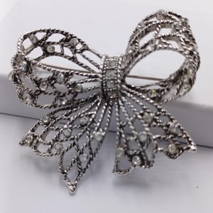 Vintage Liz Claiborne Silver Tone and Rhinestones Openwork Bow Brooch, 1980's Brooch