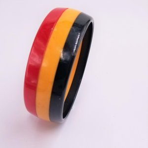 Vintage Genuine Bakelite Laminate "Red White and Blue" Bangle Bracelet