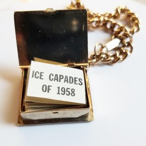 1958 Ice Capades Souvenir Picture Book Charm Gold Tone Bracelet