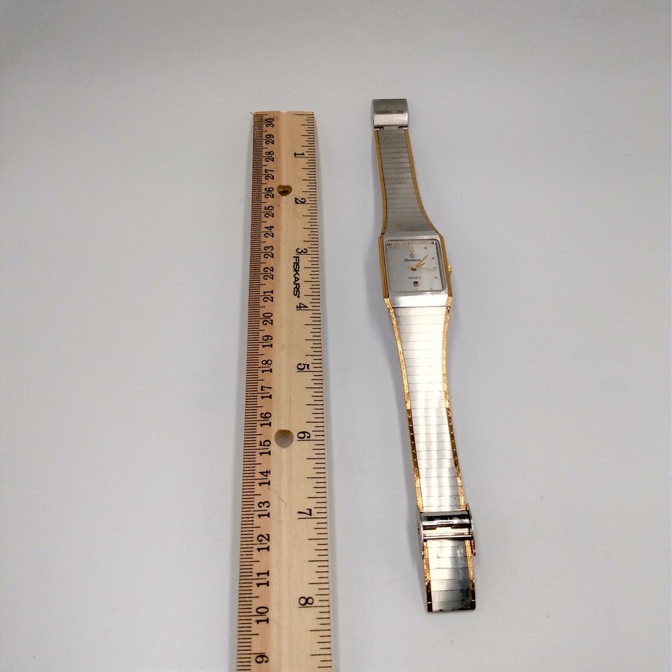 Sleek Vintage Armitron 2 Tone Ladies Quartz Analog Watch, New Battery Runs