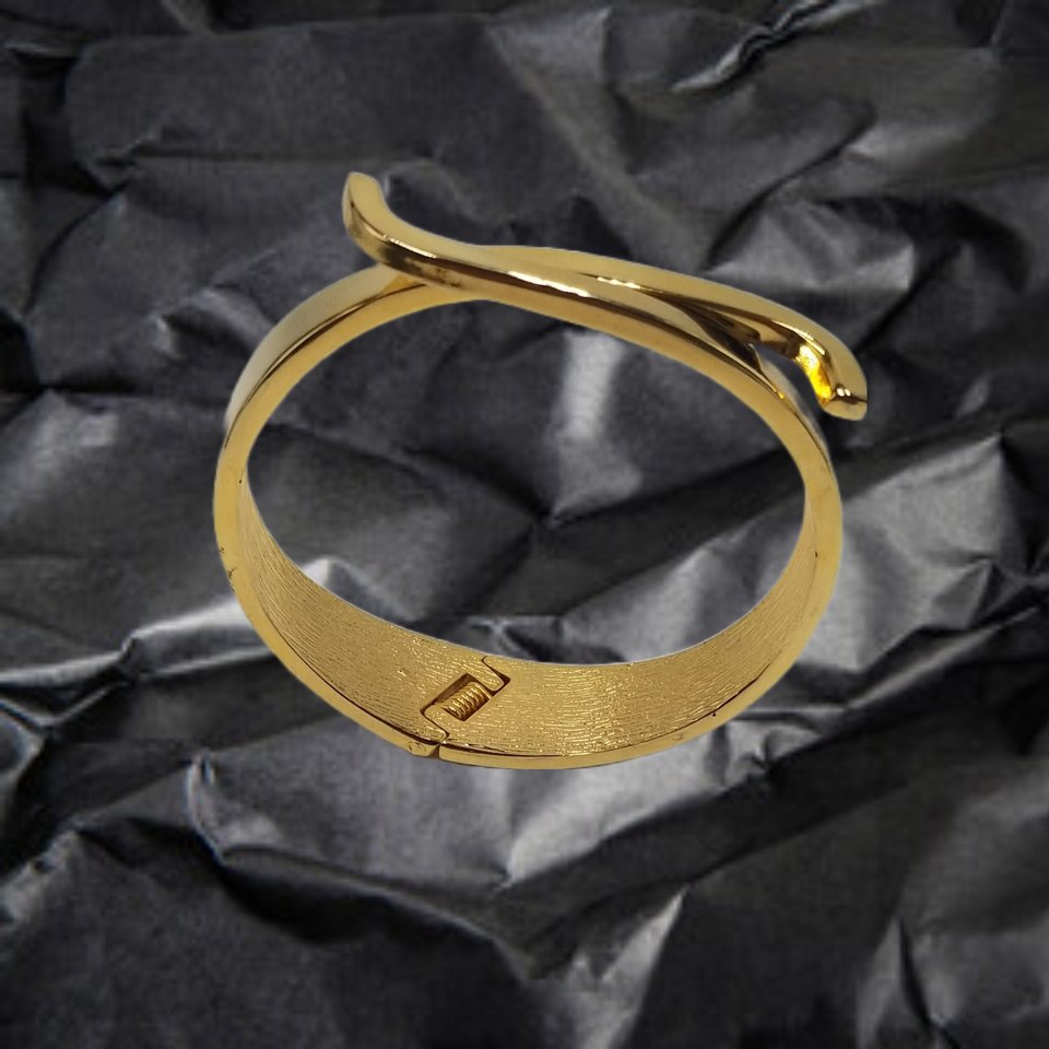 Shiny Vintage Gold Tone Criss Cross Clamper Cuff Bracelet,