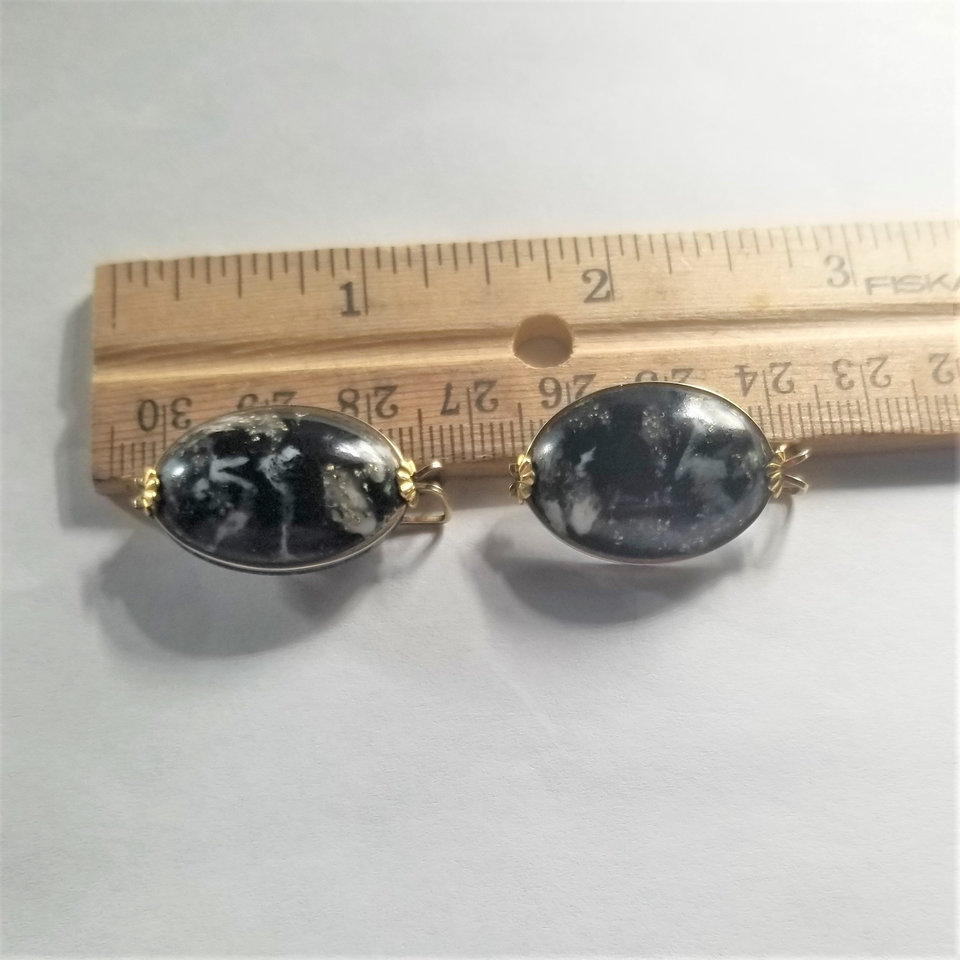 Sophisticated Vintage Hillcraft Gold Tone and Marbled Lucite Slide Clip Earrings
