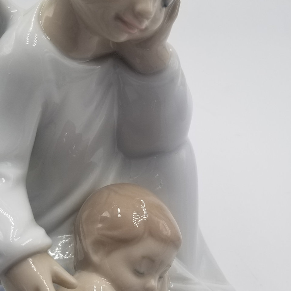 Lladró "My Guardian Angel" Vintage Porcelain Figurine, Highly Collectable,Blue Boy blanket, Made in Spain