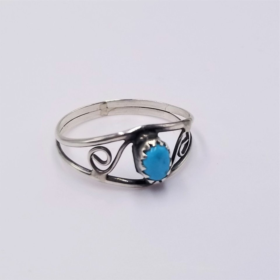 Vintage Southwestern Sterling Silver Swirls Turquoise Ring Size 7