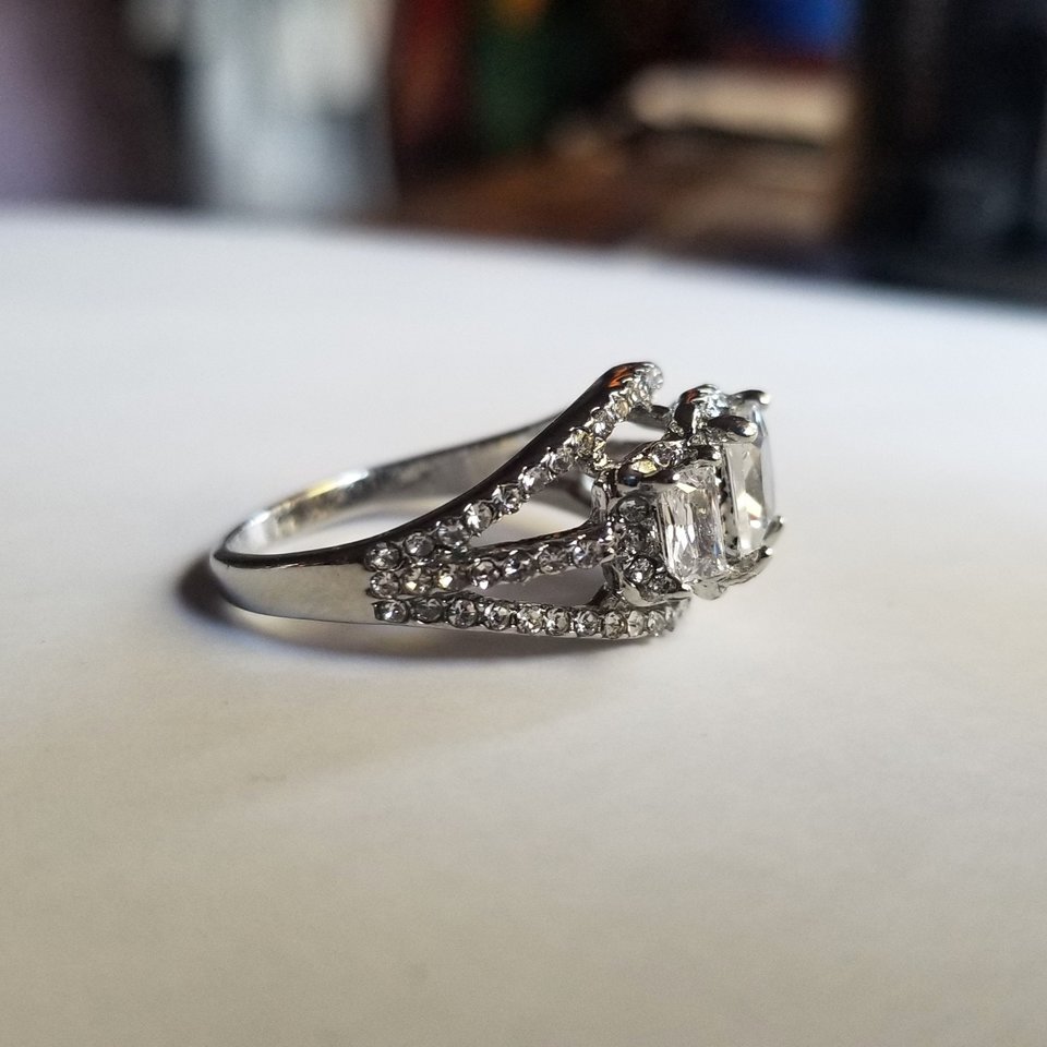 Sparkling Fashion 3 Stone Halo Silver Tone Cubic Zirconia Solitaire Ring, Size 11
