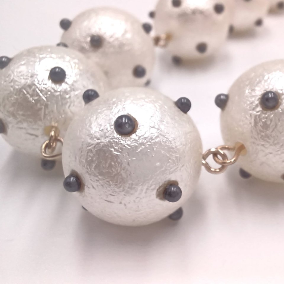 1950's Retro Rockabilly Beaded White  Polka Dot Necklace and Bracelet Set