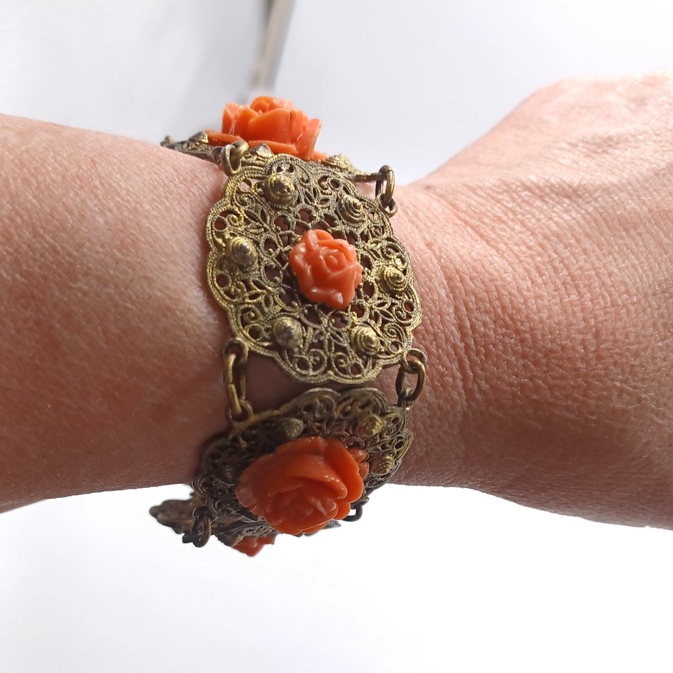 Vintage Gold Tone Panel Bracelet with Orange Celluloid Roses