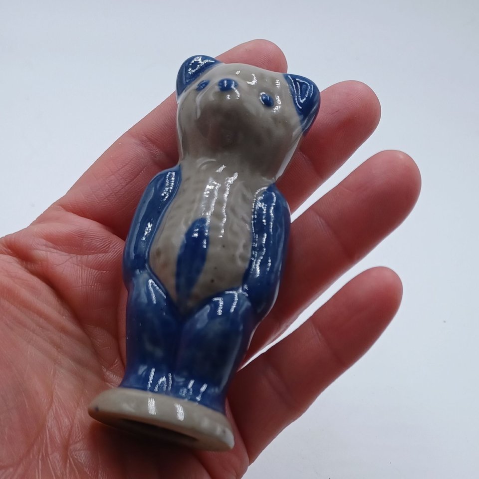 Beaumont Brothers Pottery Salt Glazed Small Bear Figurine, 1998