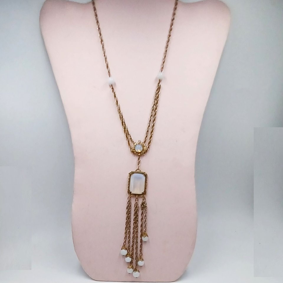 Vintage Gold Tone Milk Glass and Moon Stone Pendant Tassle Necklace