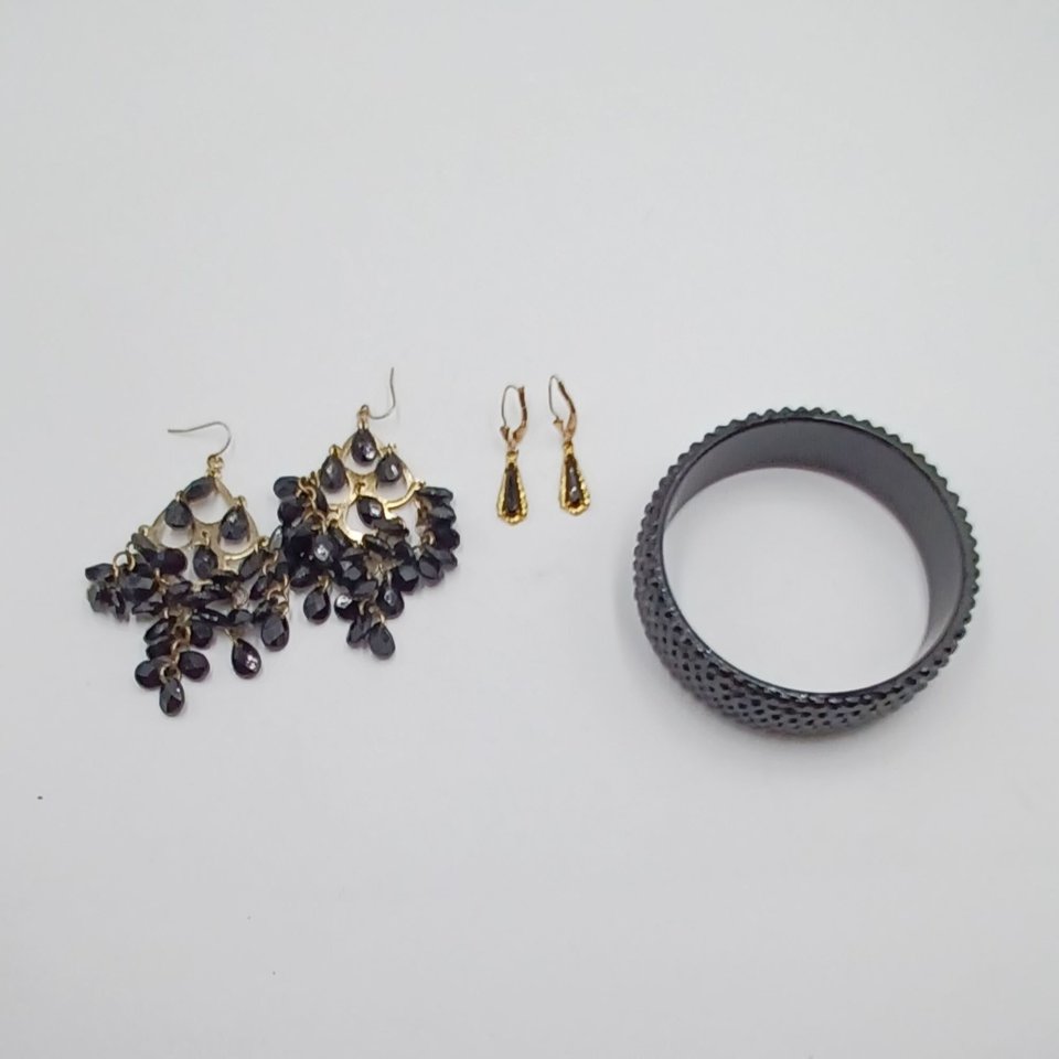Collection of Vintage Black Costume Jewelry- 7 items, Jewelry Lot