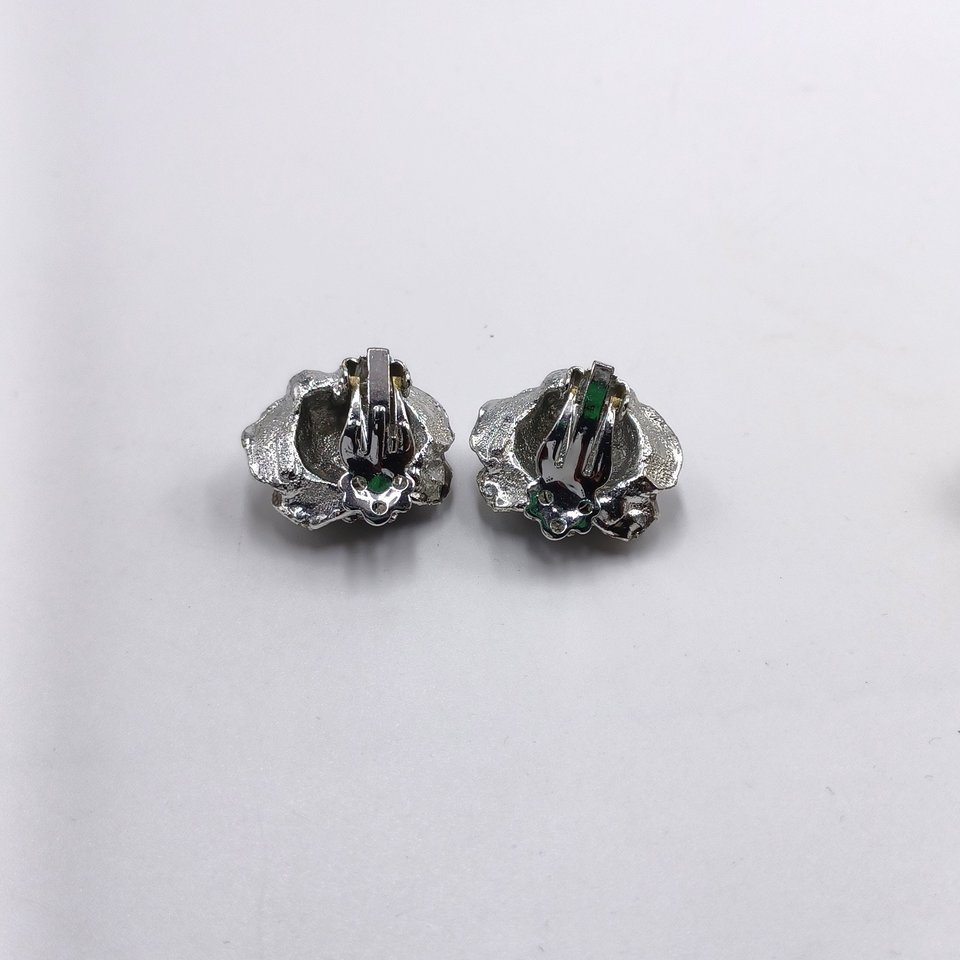 3 Pairs of Gold and Silver Tone Roses Themes Clip-on Earrings