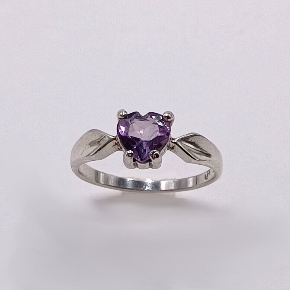 Sterling Silver and Amethyst Heart Shaped Solitaire Ring, Size 6