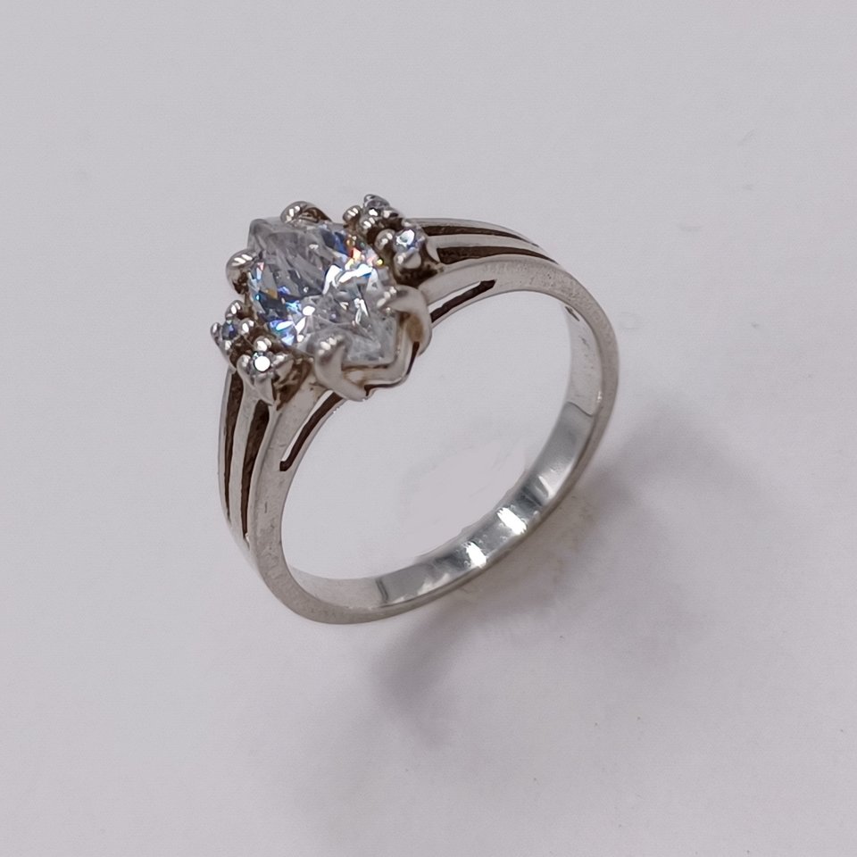 Sterling Silver Cubic Zirconia Solitaire Ring, Size 6