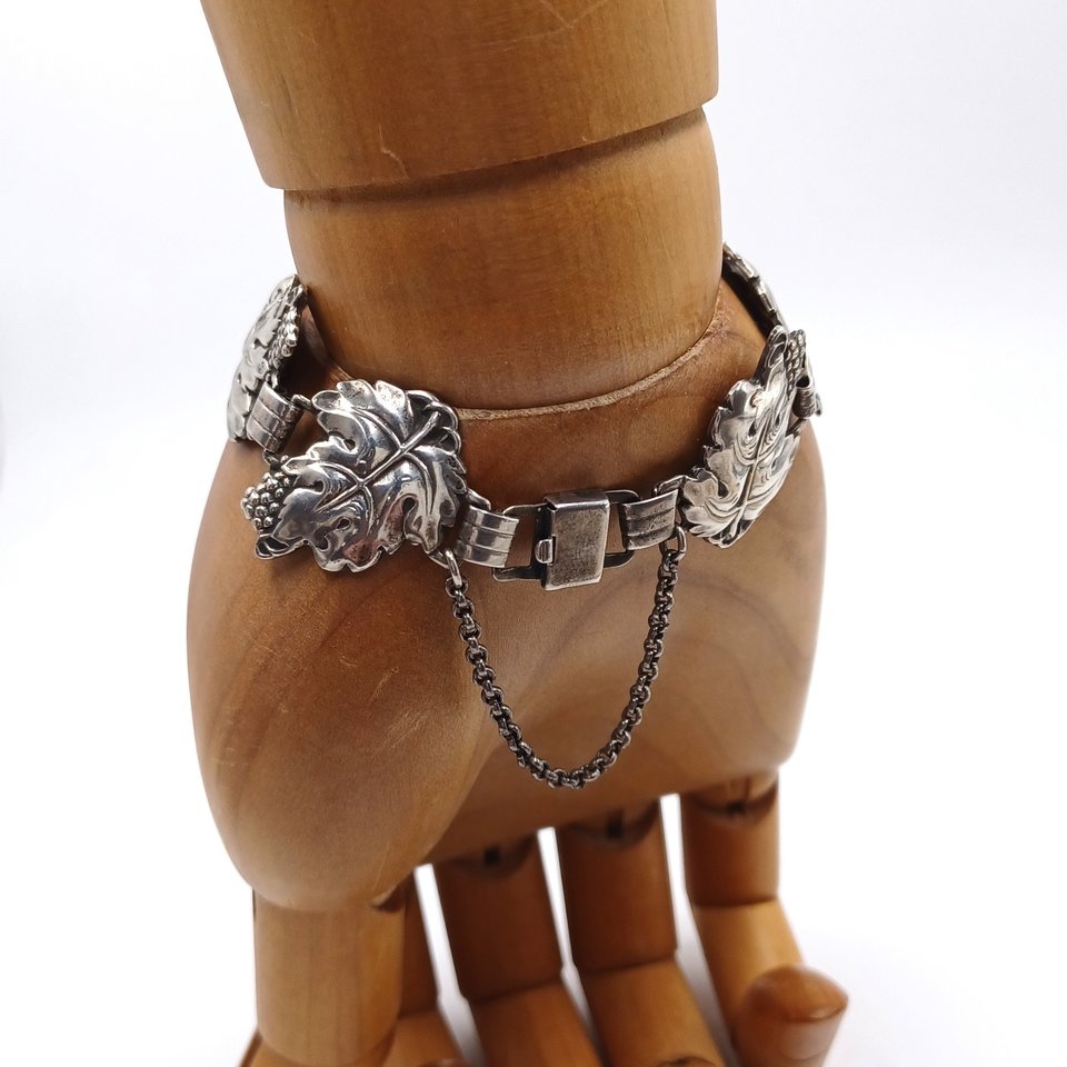 Sterling Silver Grapes and Leaves Motif Panel Bracelet and Earrings Jewelry Set