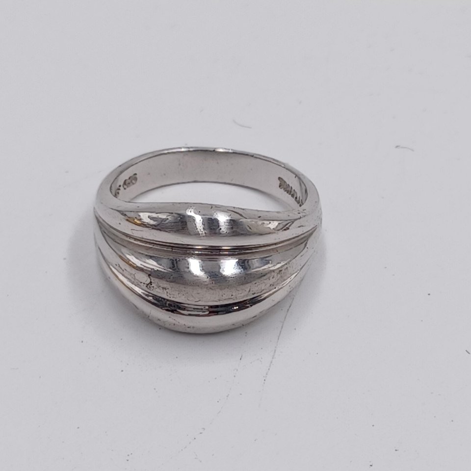 Sterling Silver Chunky Southwestern Ladies Statement Ring Size 9