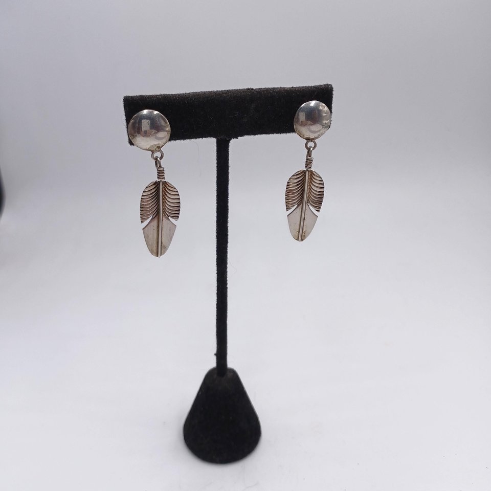Sterling Silver Southwestern Feather Dangle Pierced Earrings