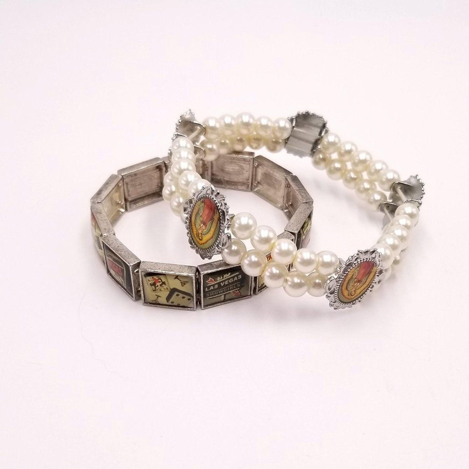 Two Vintage Rockabilly Stretch Bracelets, Faux Pearl and Las Vegas, Retro Bracelets