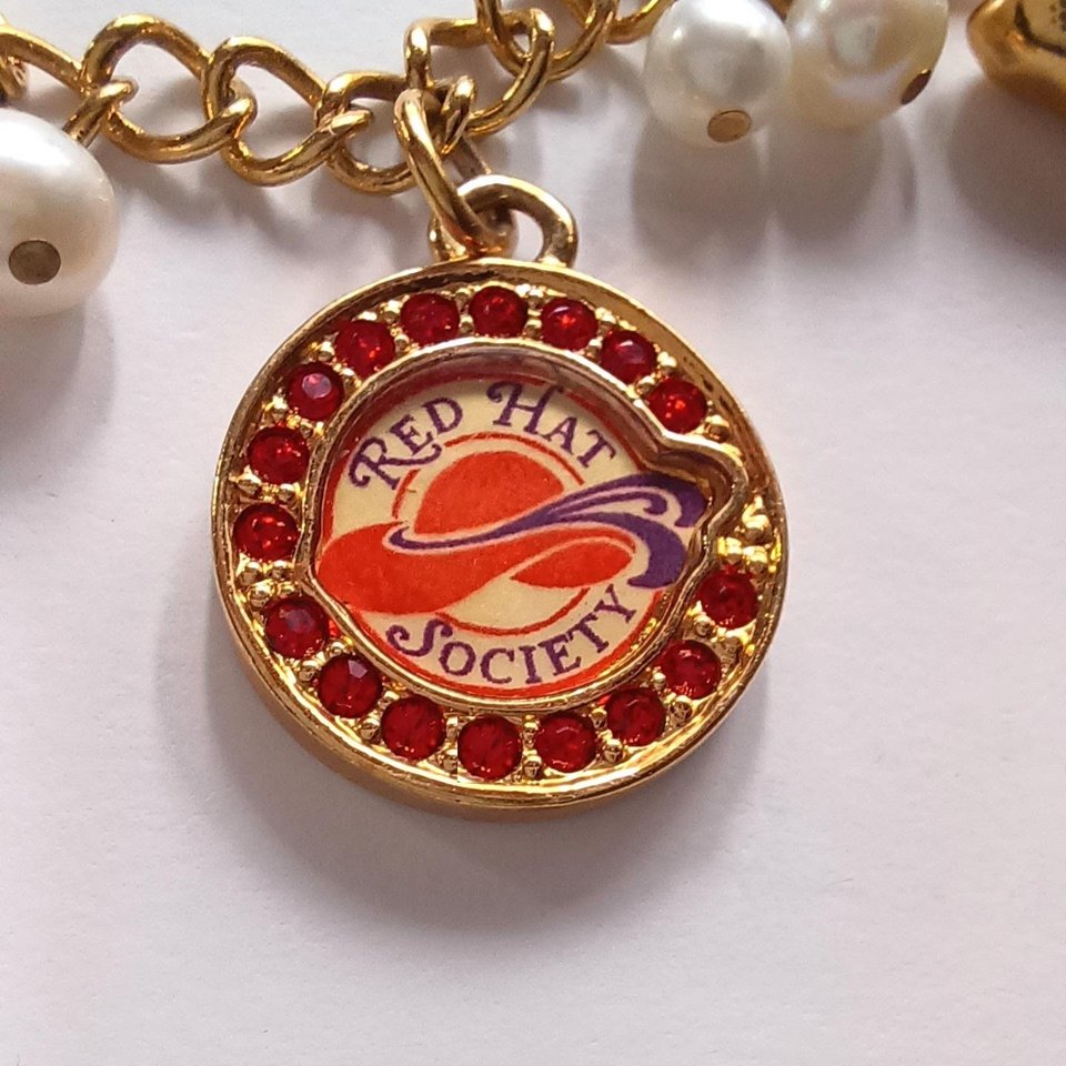 Danbury Mint Red Hat Society Gold Plated Charm Bracelet