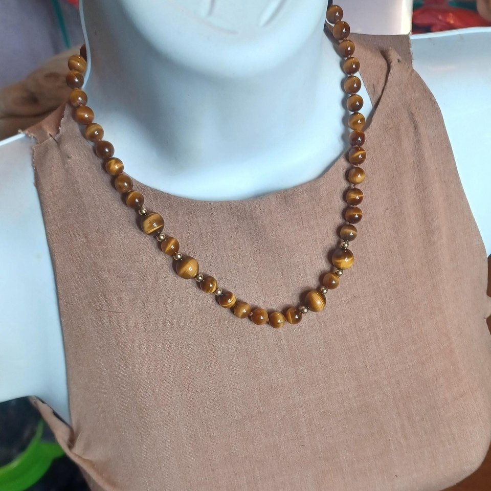 Tiger's Eyes Brilliant Round Beaded Necklace, Vintage Tiger's Eye Pearls