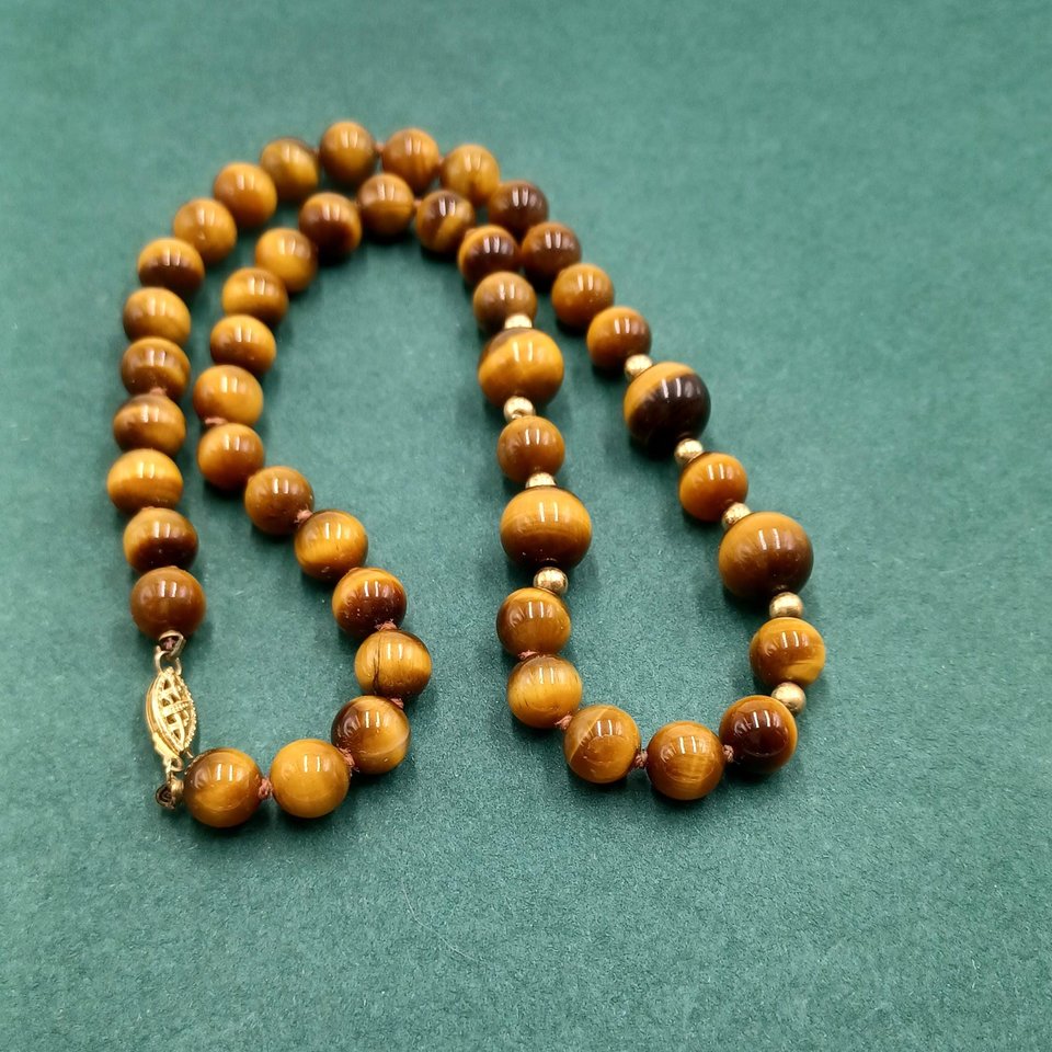 Tiger's Eyes Brilliant Round Beaded Necklace, Vintage Tiger's Eye Pearls