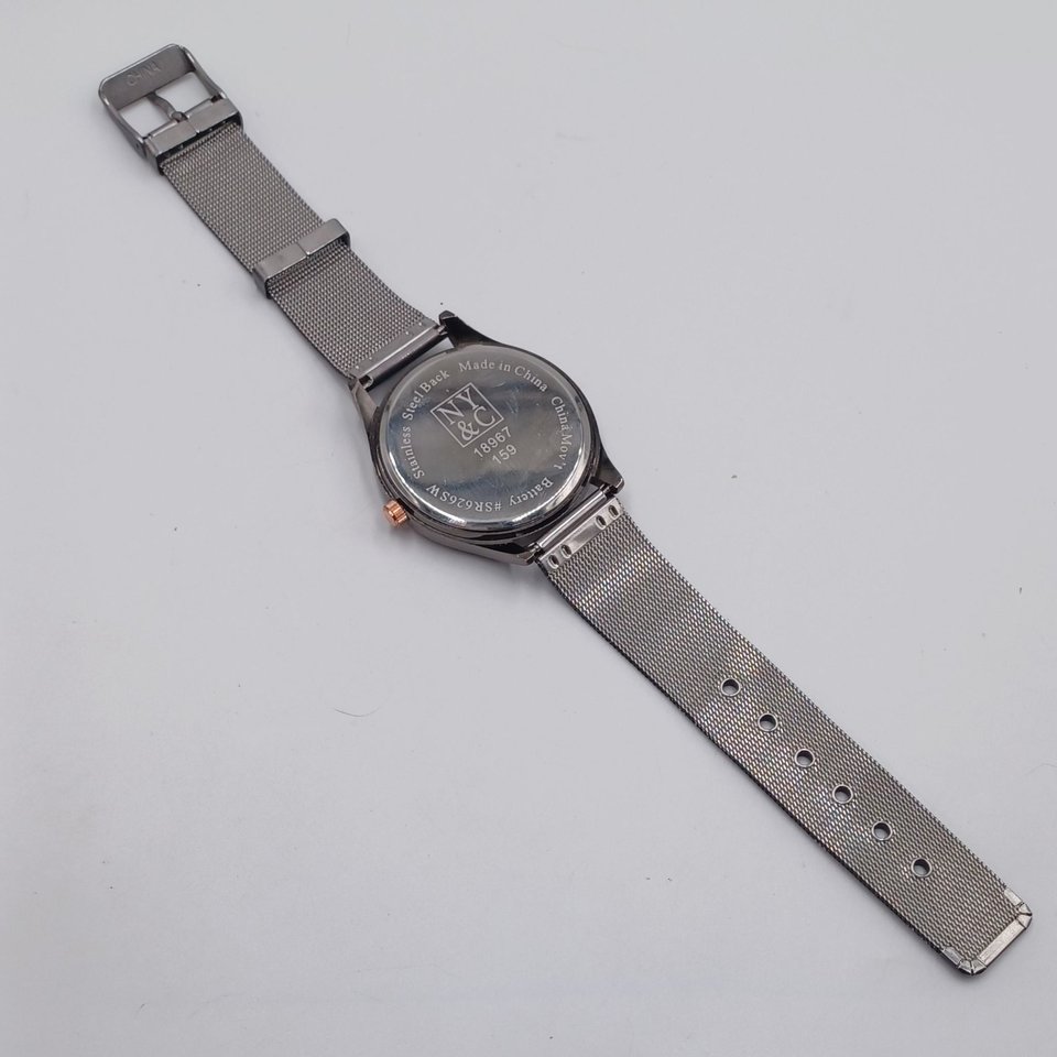 NY & Co Black with Rose Gold Details Quartz Fashion Wrist watch-New Battery