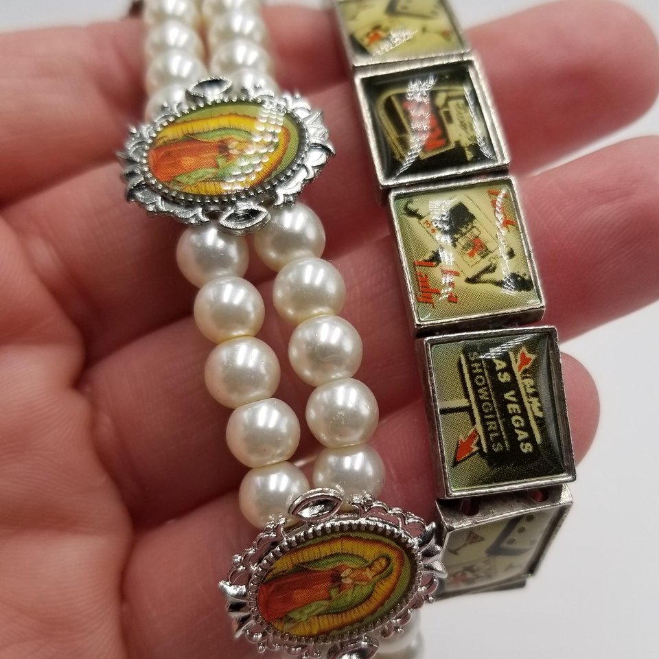Two Vintage Rockabilly Stretch Bracelets, Faux Pearl and Las Vegas, Retro Bracelets