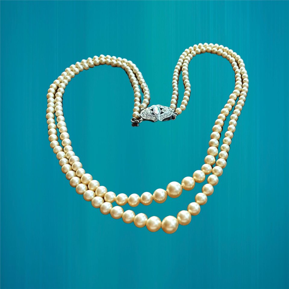 1950's Walker and Hill Dual Faux Pearls with Sterling Rhinestones Clasp Choker Necklace