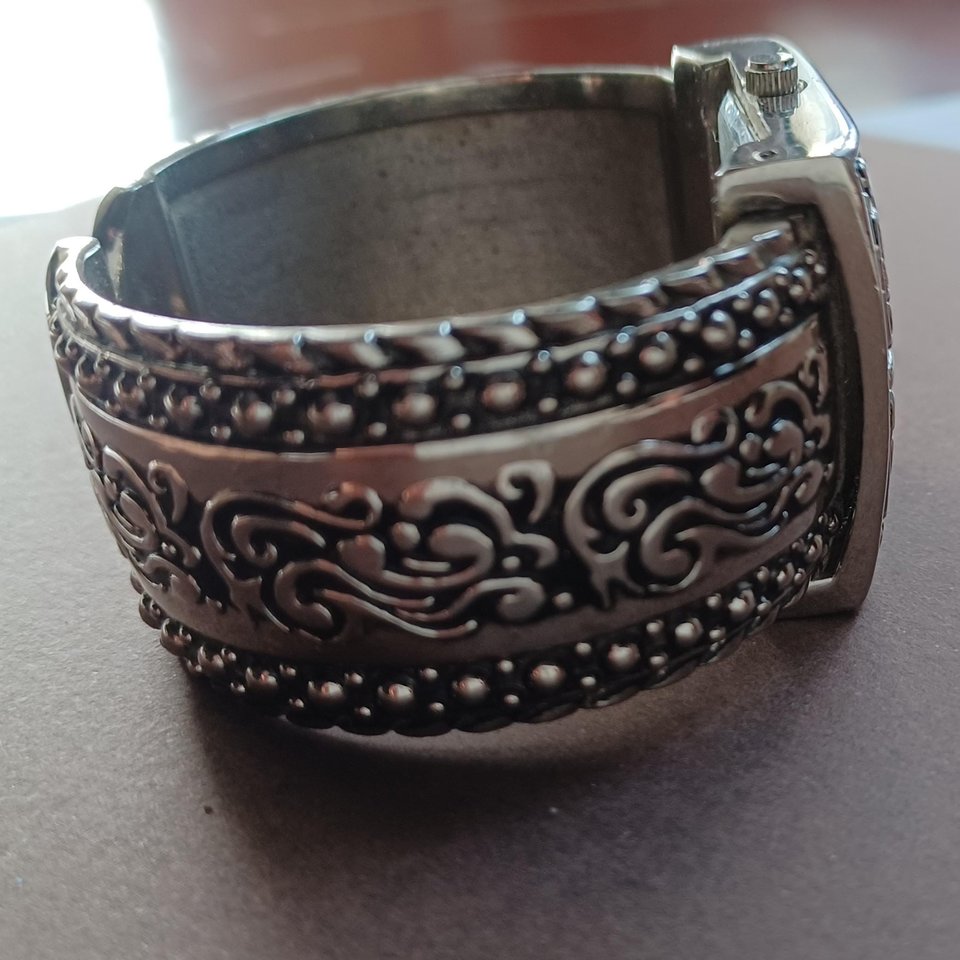 Studio Time Silver Tone Ornate Clamper Bracelet Wrist Watch, New Battery