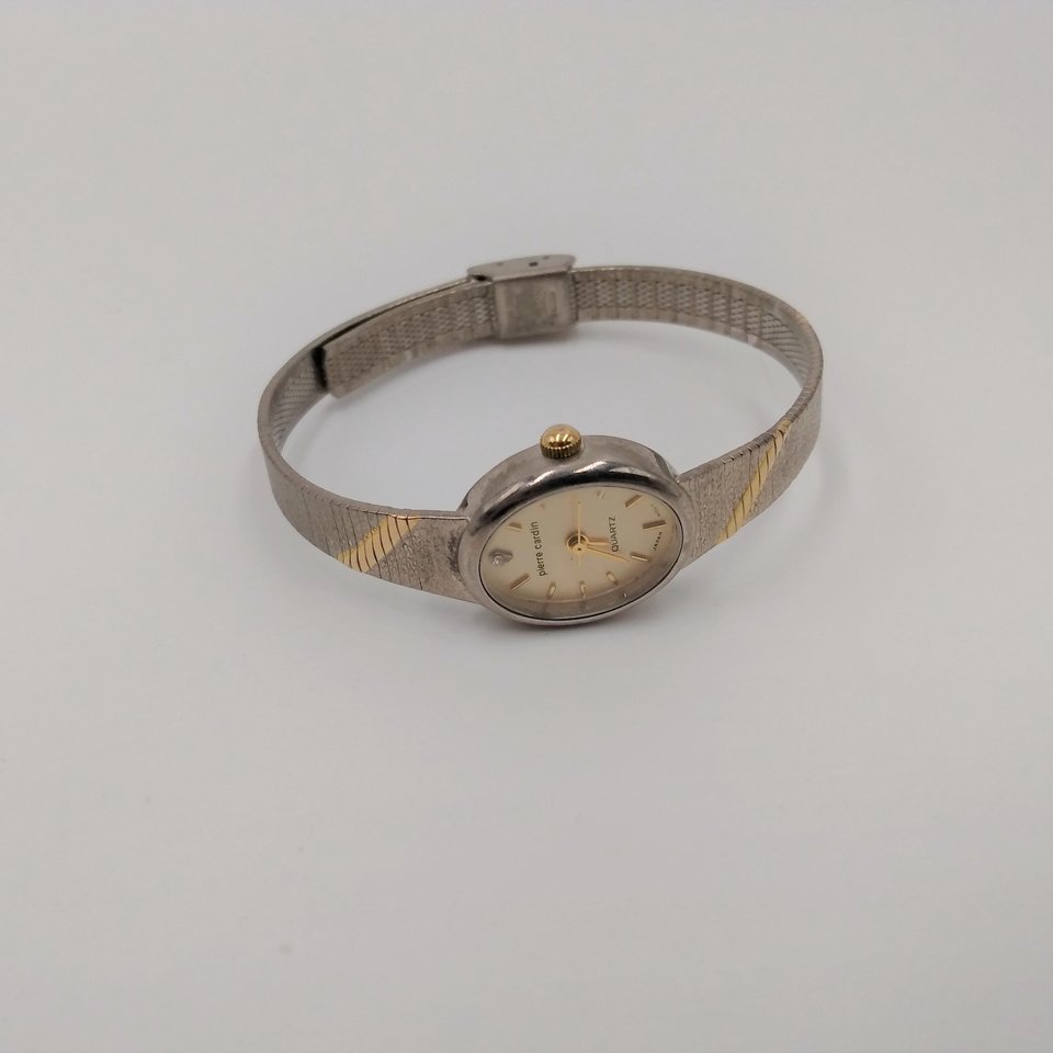 Pierre Cardin Mid Century Ladies Quartz Wrist Watch- New Battery Runs