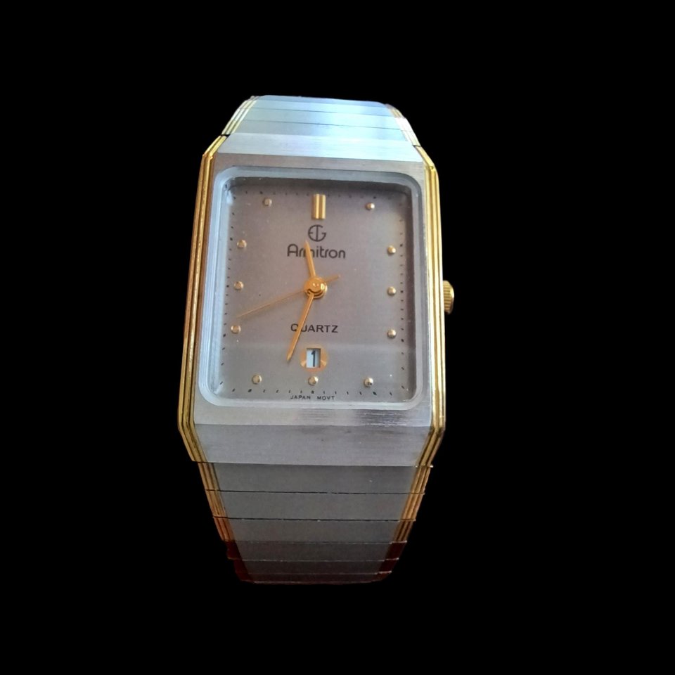 Sleek Vintage Armitron 2 Tone Ladies Quartz Analog Watch, New Battery Runs