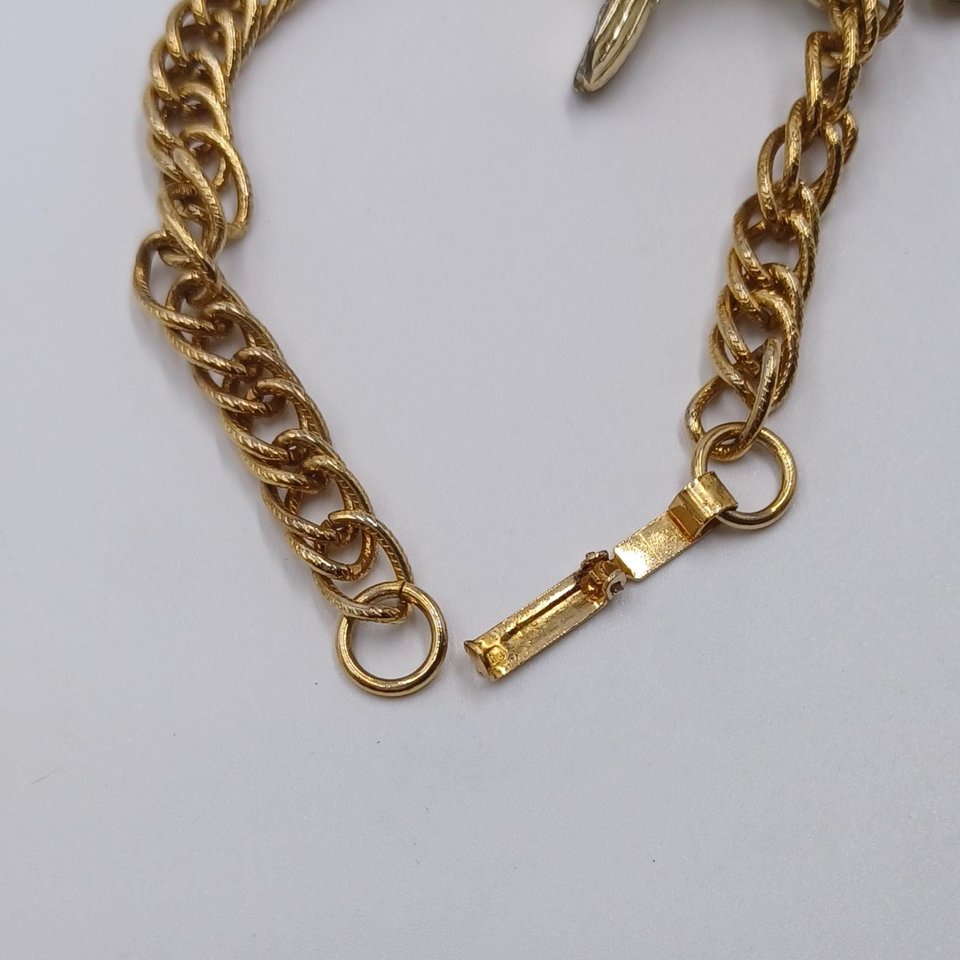 Gold Tone Chain with Large Gold Roadrunner Charm Bracelet, Vintage, Southwestern