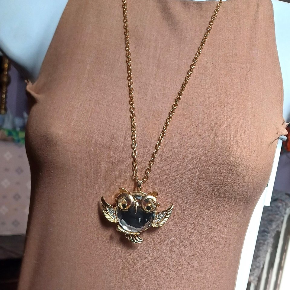 Gold Tone Large Fun Owl Mirror Pendant Necklace
