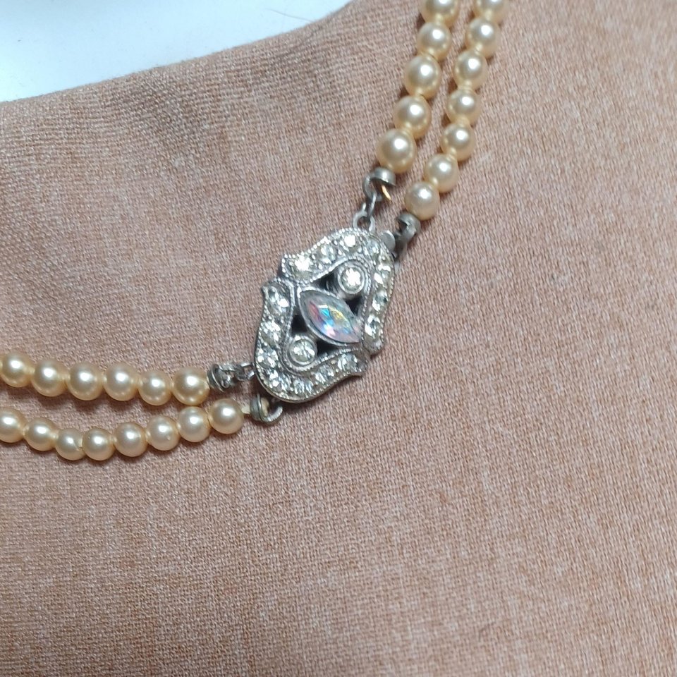1950's Walker and Hill Dual Faux Pearls with Sterling Rhinestones Clasp Choker Necklace
