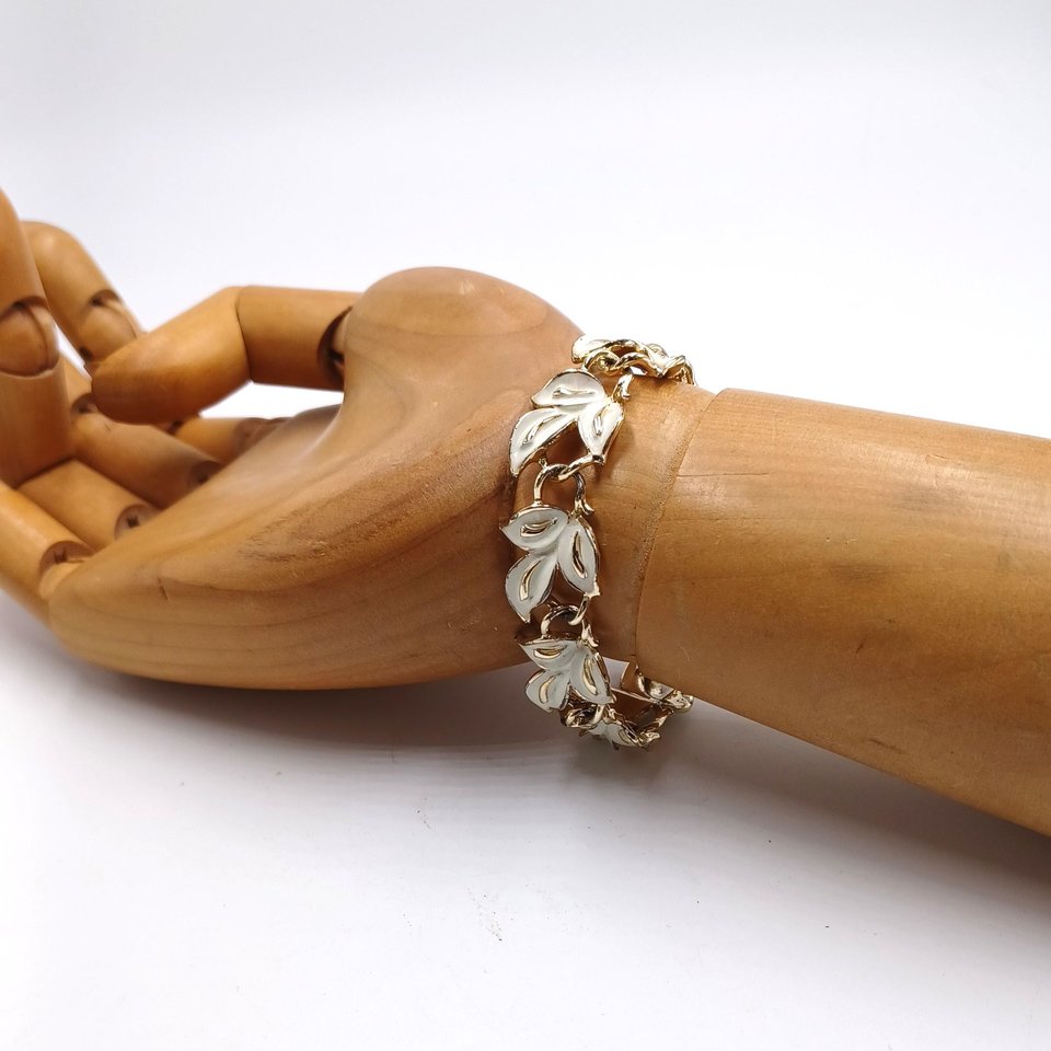 Vintage Coro Gold Tone Beige Enamel Leaf Motif Panel Bracelet, Gift for Her, Springtime Bracelet