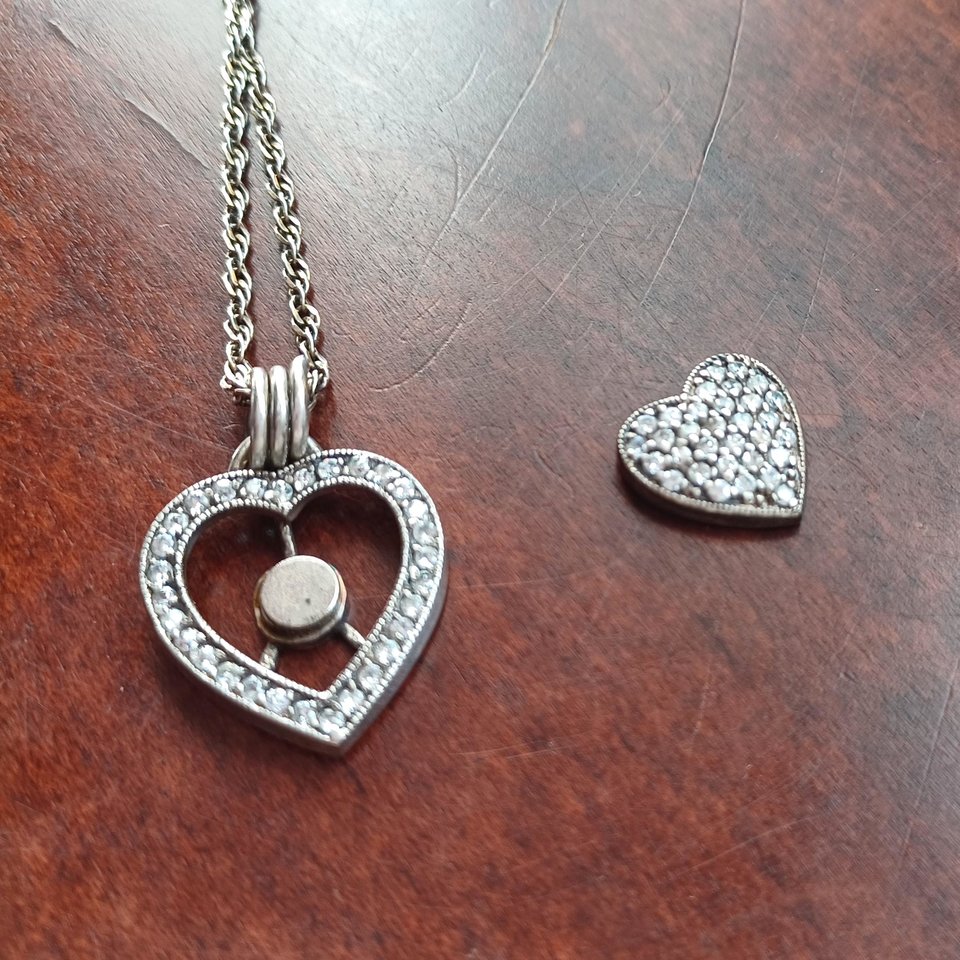 Dee Berkley Sterling Silver Heart Shape Pendant Necklace