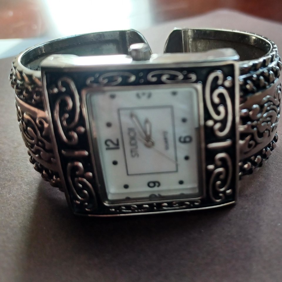 Studio Time Silver Tone Ornate Clamper Bracelet Wrist Watch, New Battery