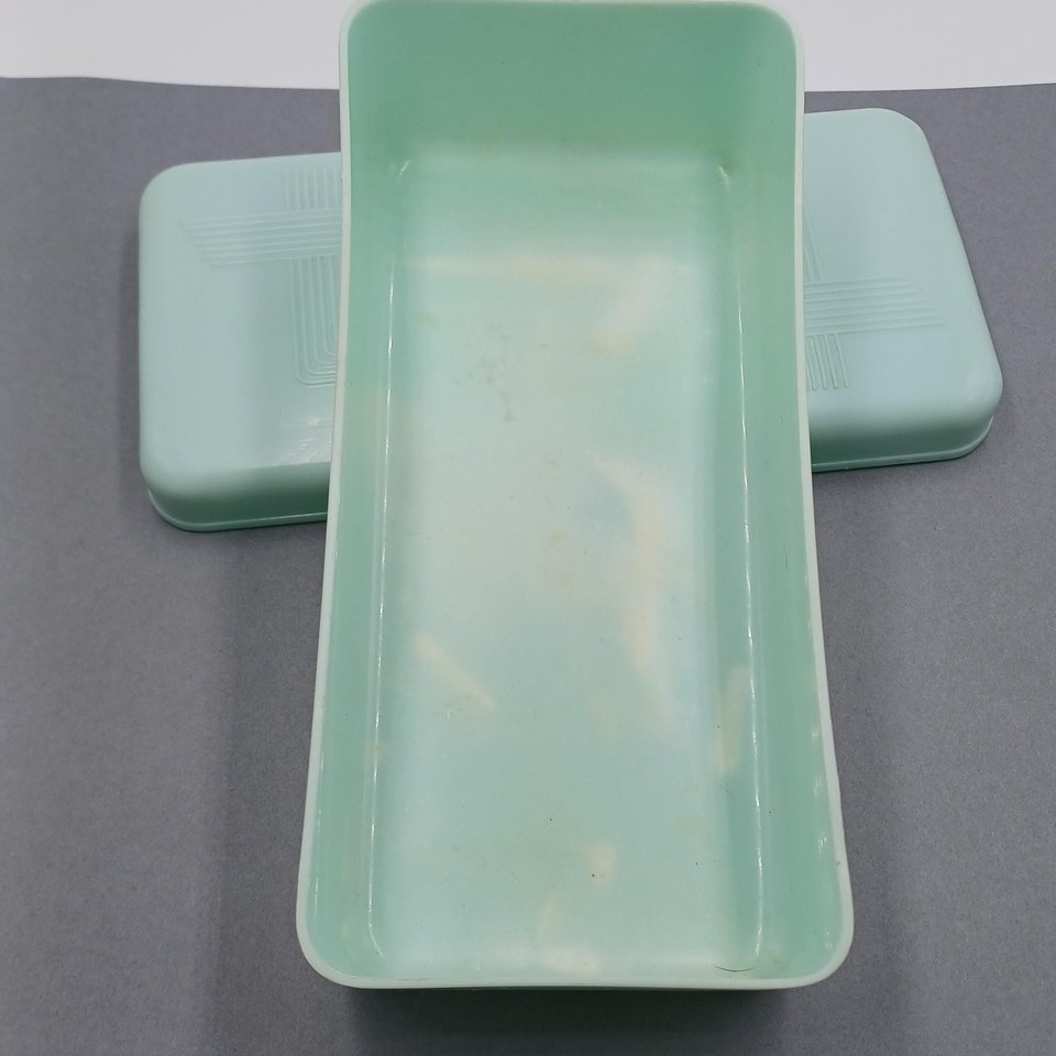 Vintage Art Deco Early Plastics Mint Green Celluloid Lidded Box