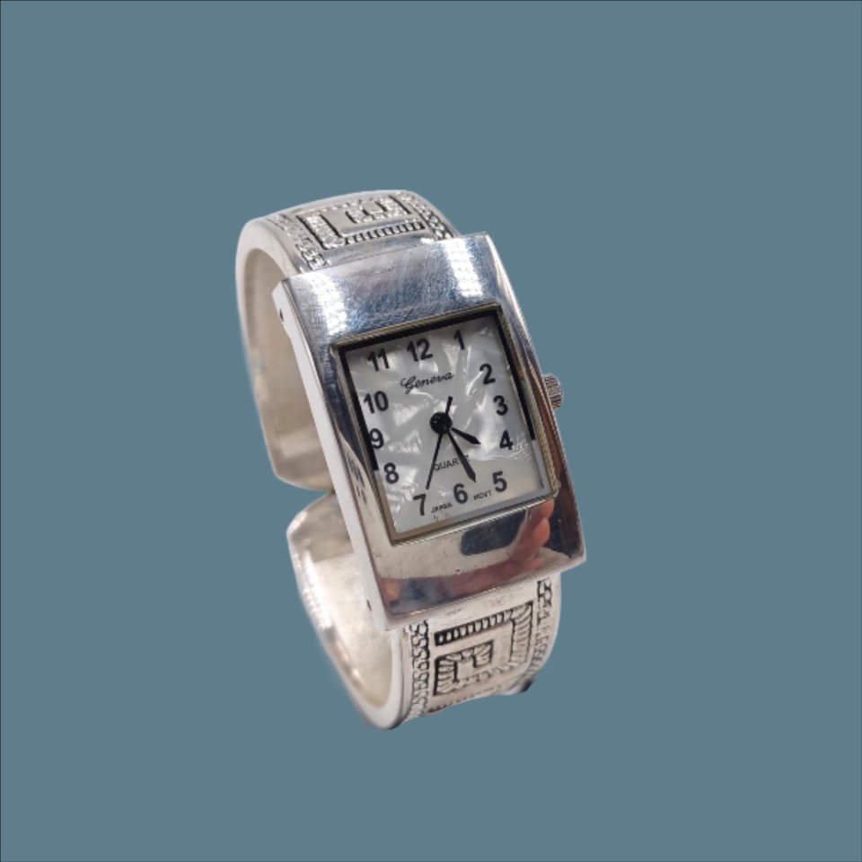 Silver Tone Geneva Platinum Ladies Southwest Design Clamper Bracelet Watch