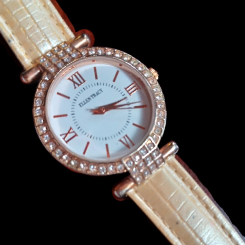 Ellen Tracy Rose Gold Tone Large Face Fashion Quartz Wrist Watch- New Battery