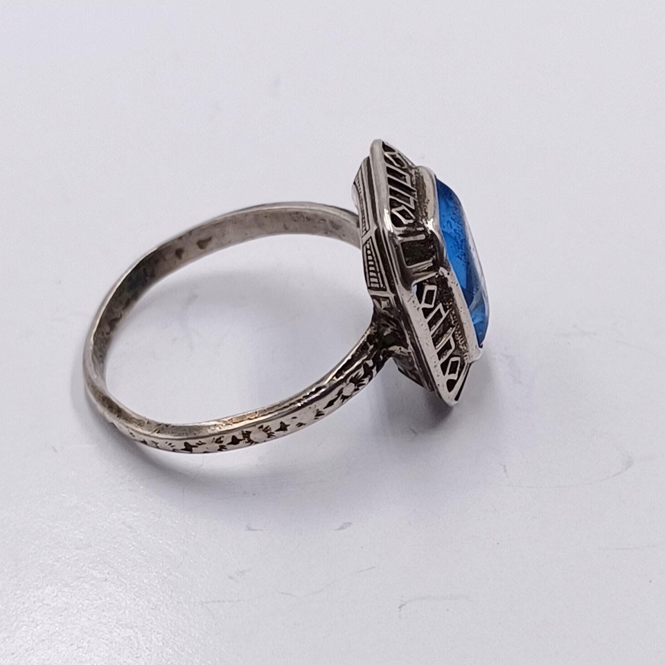 Antique  Art Deco Sterling Silver Blue Stone Ladies Ring, Size 6.75