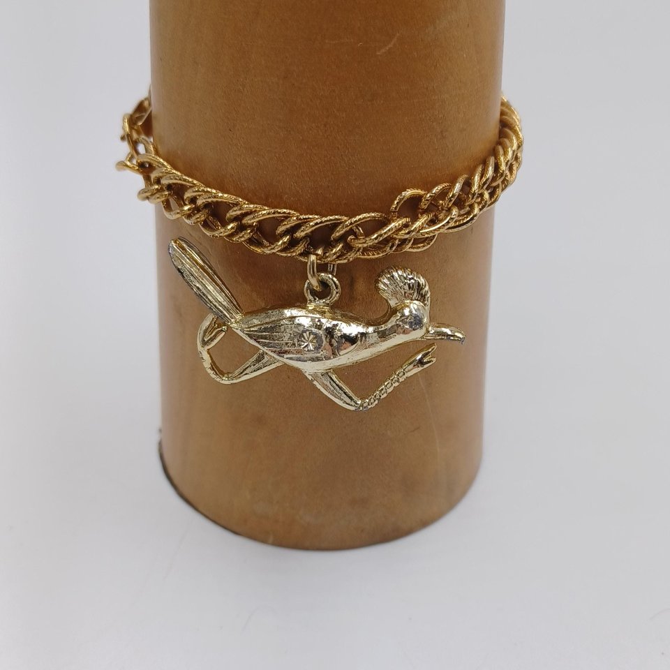 Gold Tone Chain with Large Gold Roadrunner Charm Bracelet, Vintage, Southwestern