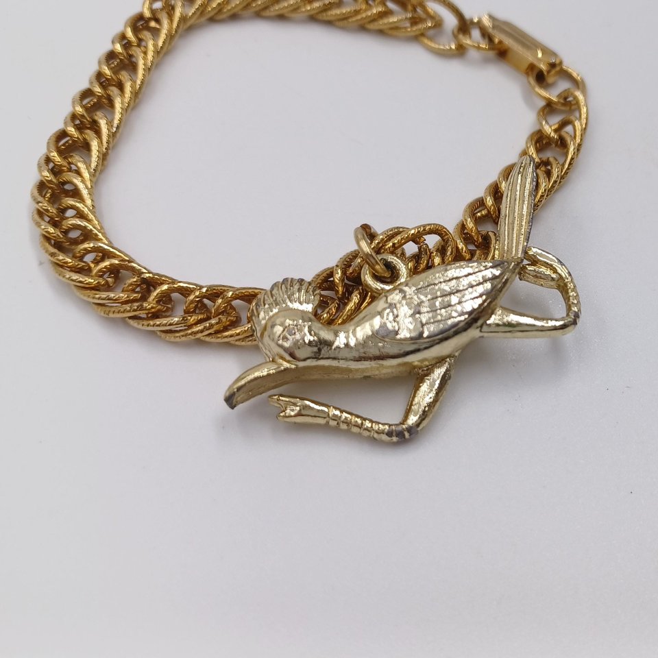 Gold Tone Chain with Large Gold Roadrunner Charm Bracelet, Vintage, Southwestern