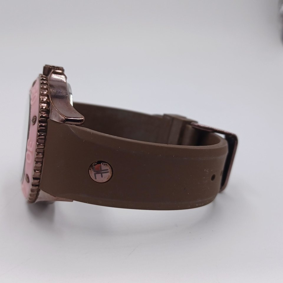 Freelook Ladies Analog Quartz Watch, Pink and Brown Model HA9035/5B, New Battery