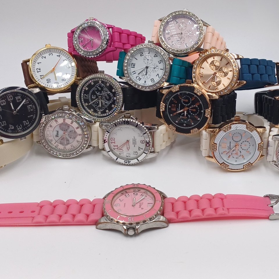 Ladies Silicone Bands Fashion Watches Lot- 15 Total Watches, Multiple Colors and Styles