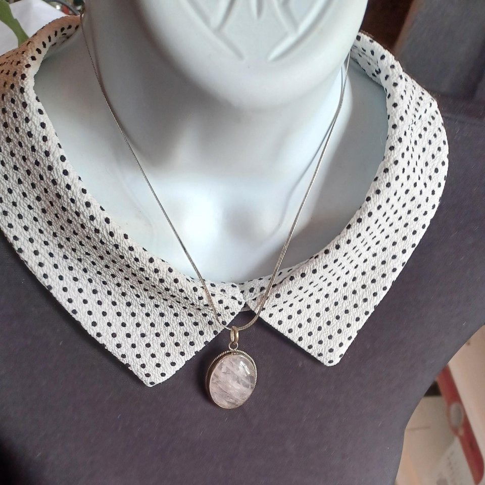 Sterling Silver  and Large Rose Quartz Oval Bezel Set Cabochon Pendant Necklace